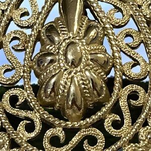 Gorgeous Vintage Crown Trifari Silver Filigree Pendant